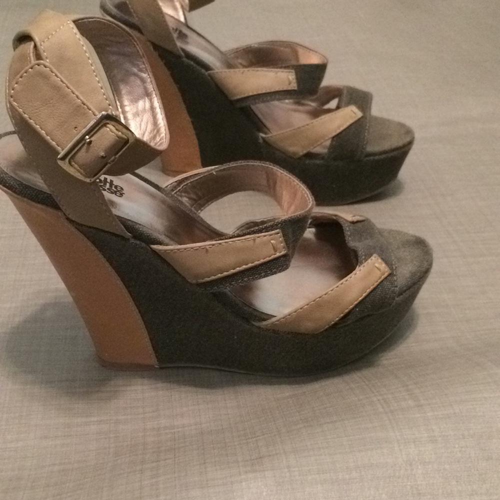 Wedges - Picture 3 of 3